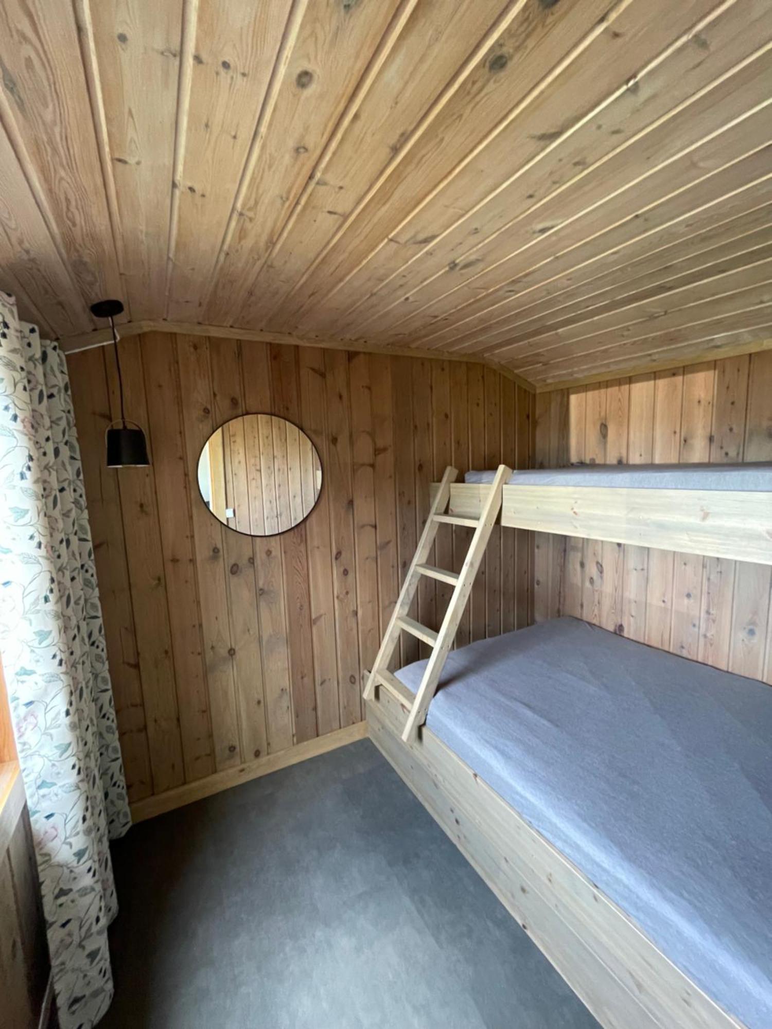 Fugelvagen, Cabins And Glamping Alvund Exterior foto